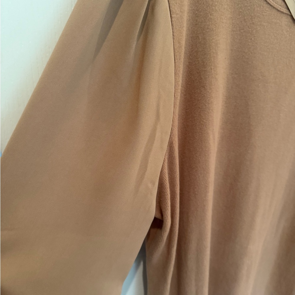 Elegant Camel Crew Neck Sweater - new with tags!! - Picture 3 of 4